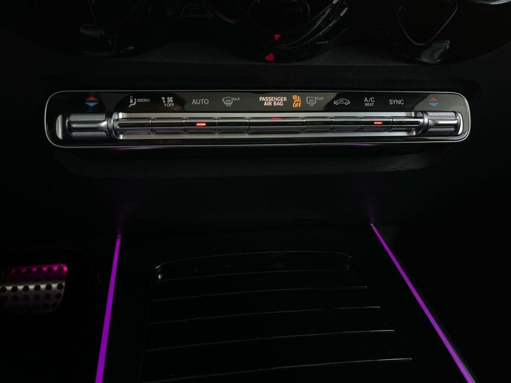 MERCEDES-BENZ GLB 200 d Automatic Premium - 14