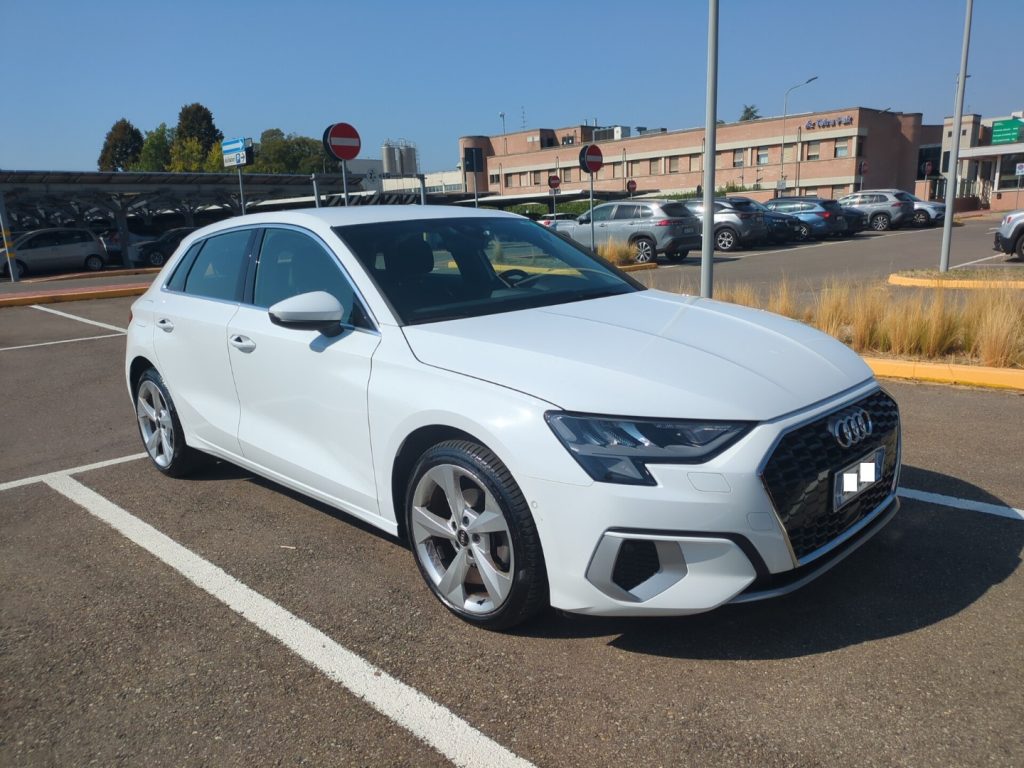 AUDI A3 SPB 30 TDI Business Advanced - 2