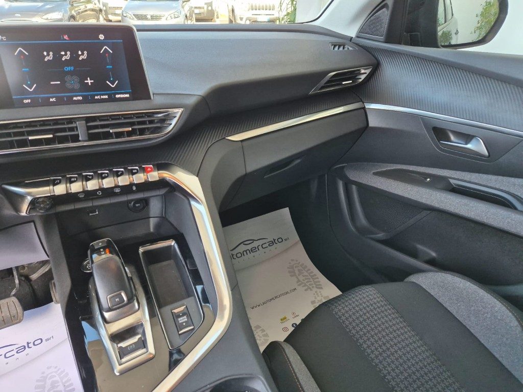 PEUGEOT 3008 BlueHDi 130 S&S EAT8 Active Pack - 12