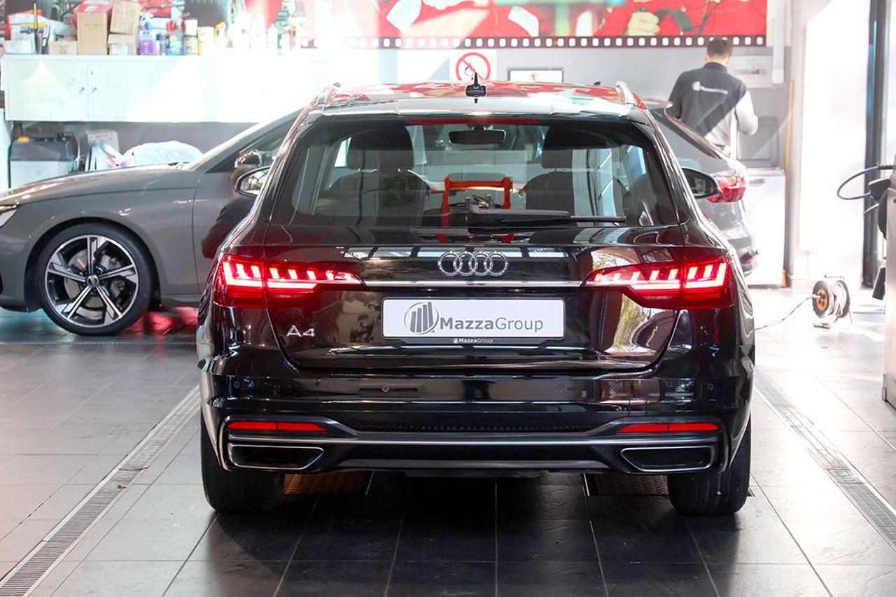 AUDI A4 30 TDI Avant S-Tronic Business Advanced - 4