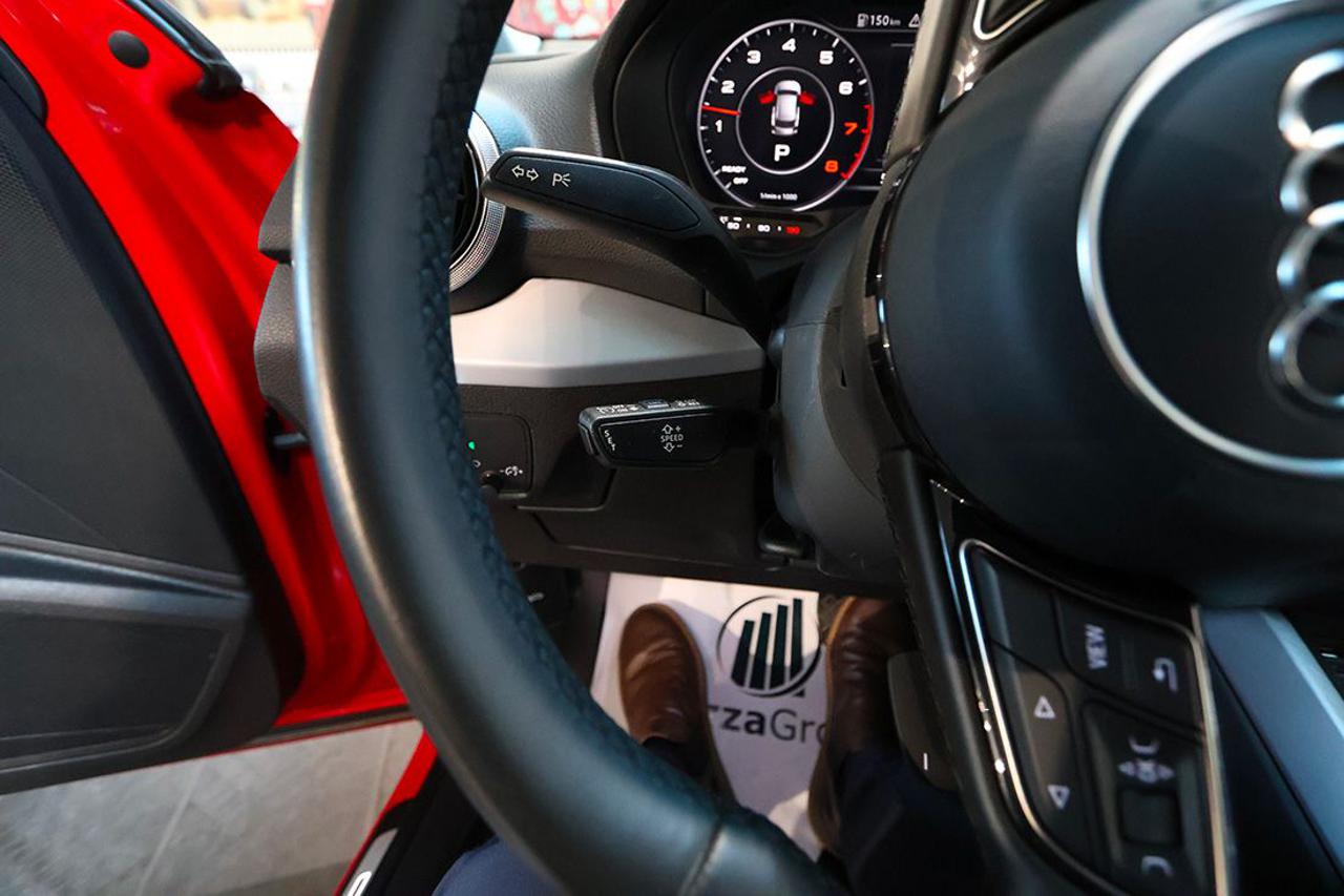 AUDI Q2 35 TFSI S-Tronic S-Line - 22