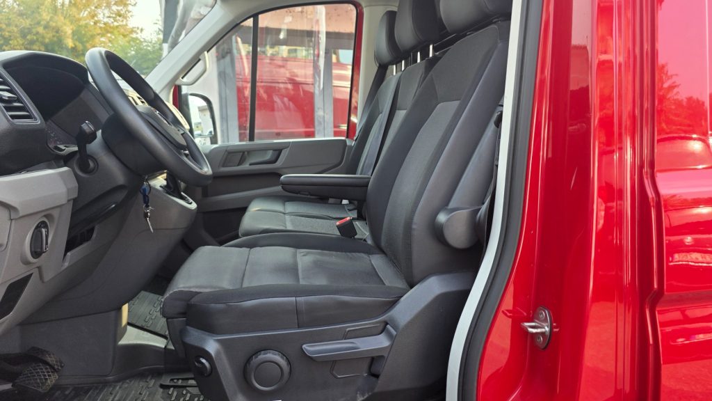 VOLKSWAGEN e-Crafter 35 136 CV PM-TA Furgone Elettrico - 9