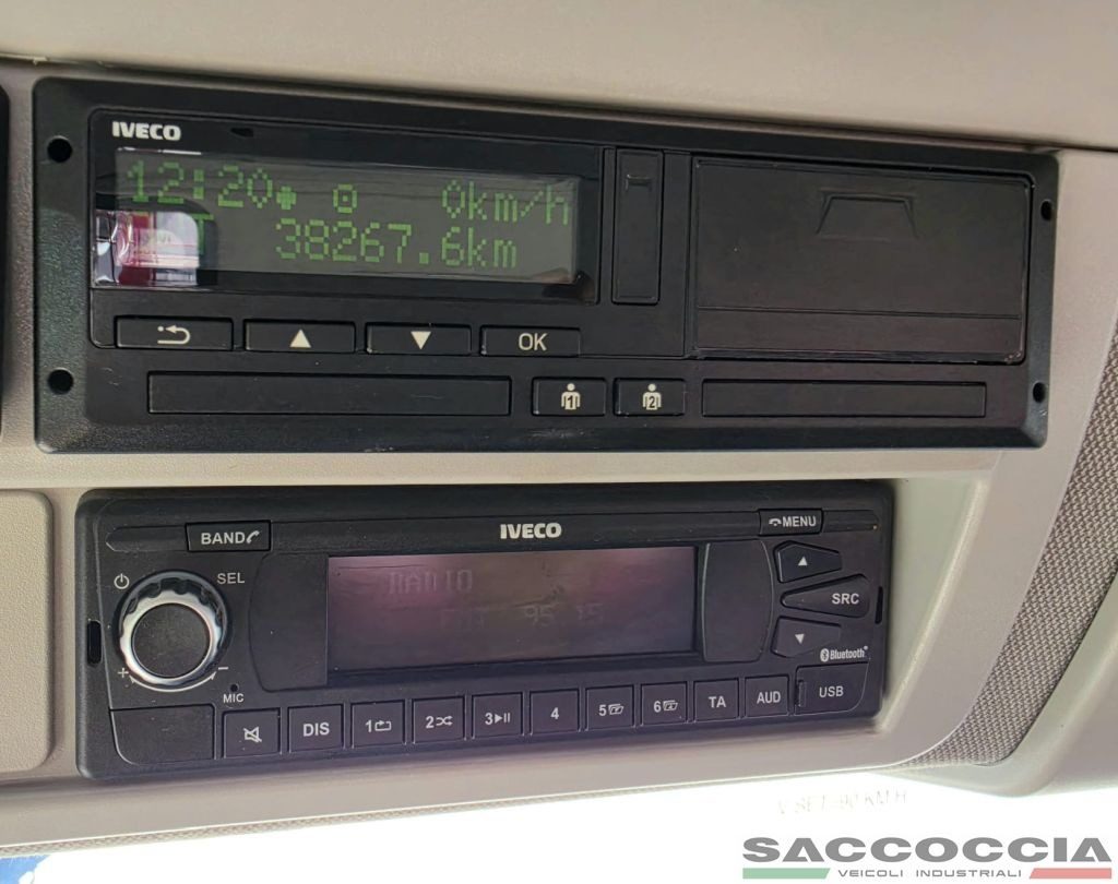 IVECO EUROCARGO 75 80E22 P E6 CASSONE FISSO 7,30 m - 14