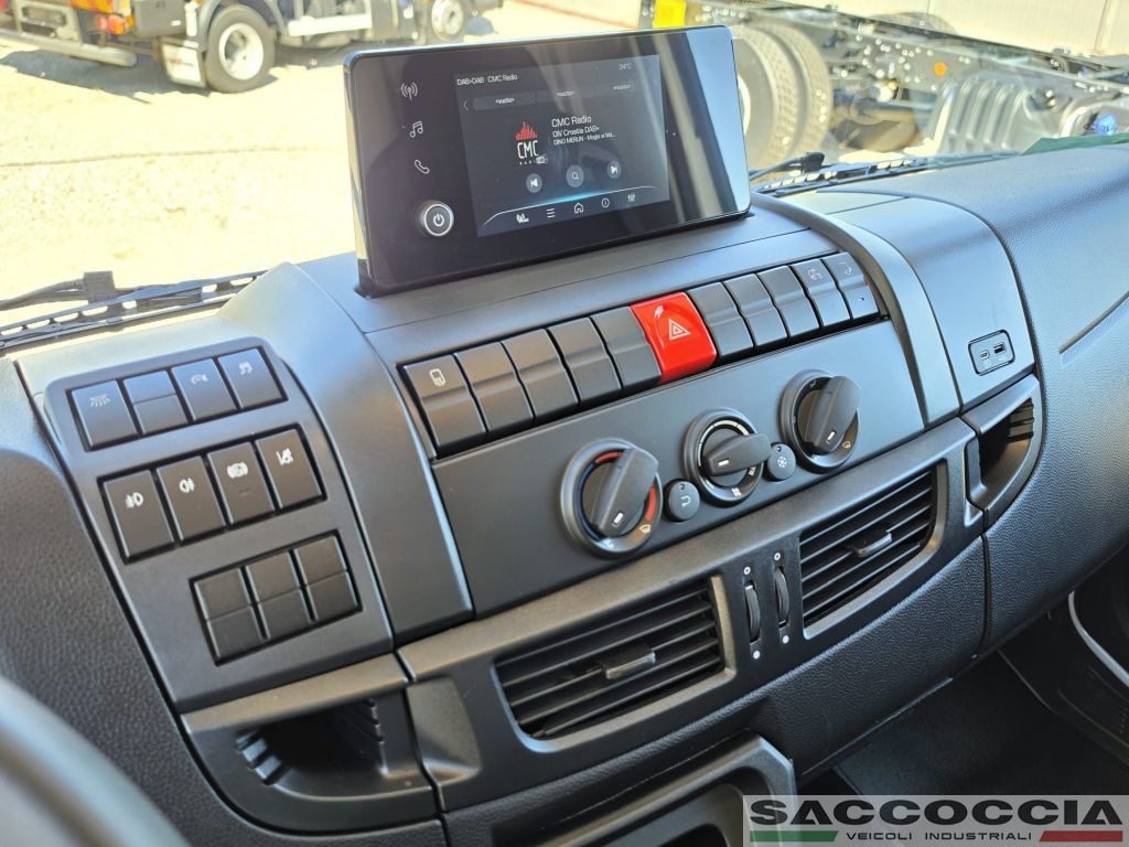 IVECO EUROCARGO 160E28 P Km 0 FURGONE 7,30 + SPONDA - 11