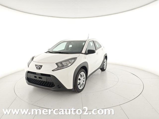 TOYOTA Aygo X Bianco pastello