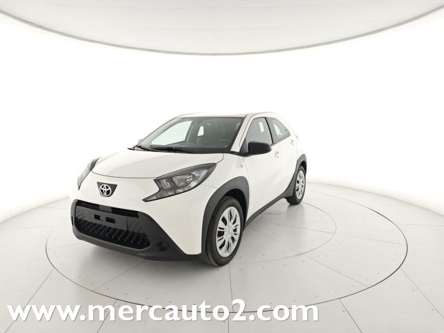 TOYOTA Aygo X Bianco pastello