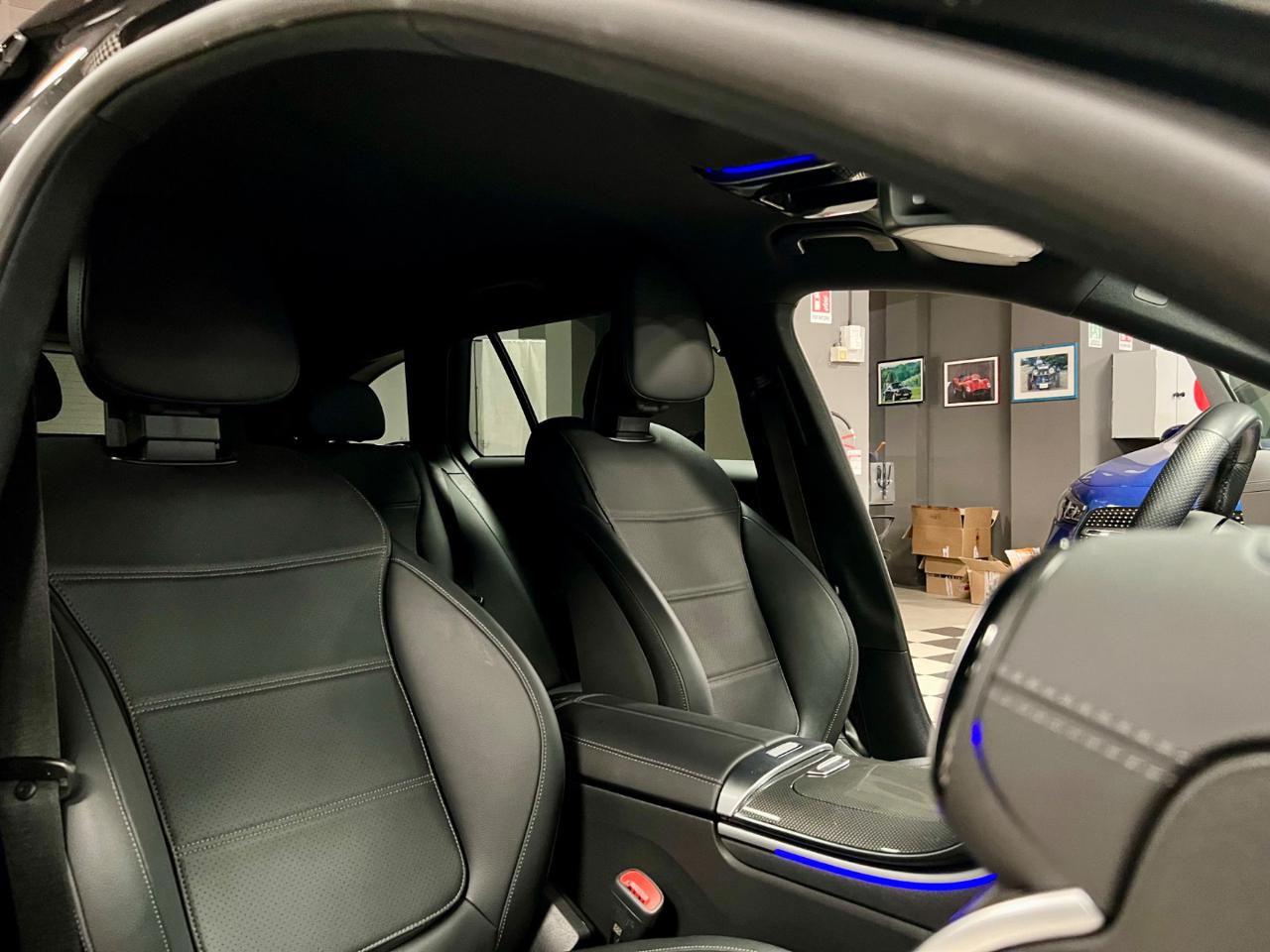 MERCEDES-BENZ C 300 de hybrid EQ S.W. 4Matic AMG Line Premium - 24