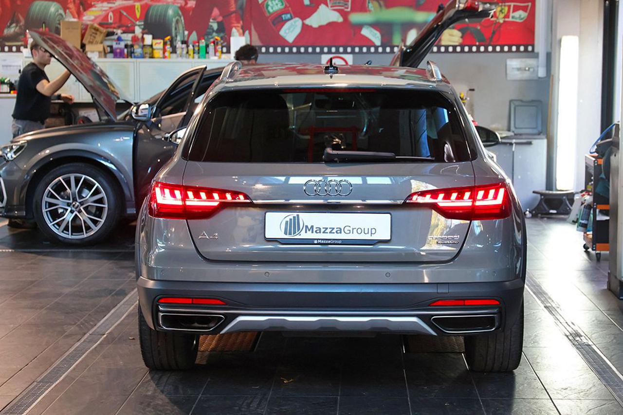 AUDI A4 allroad 40 TDI S-Tronic Identity Contrast - 4