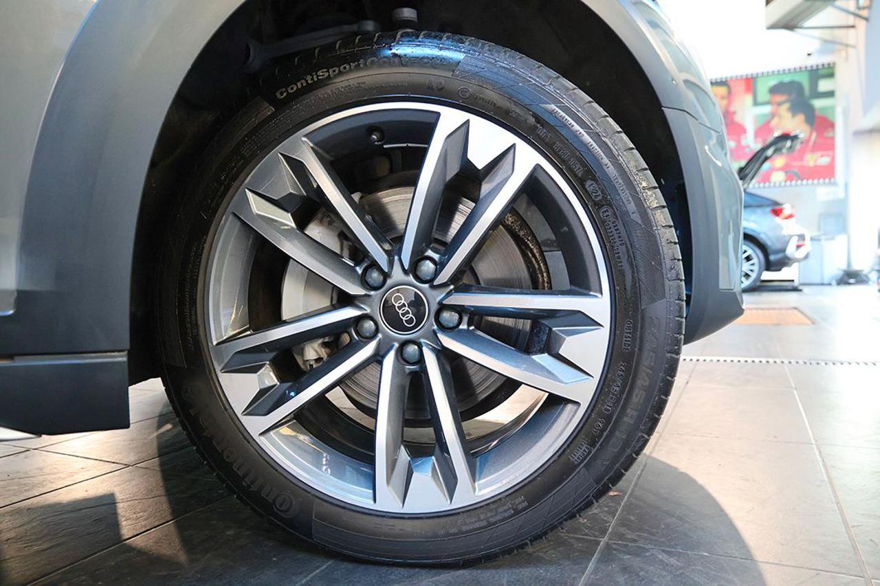 AUDI A4 allroad 40 TDI S-Tronic Identity Contrast - 6