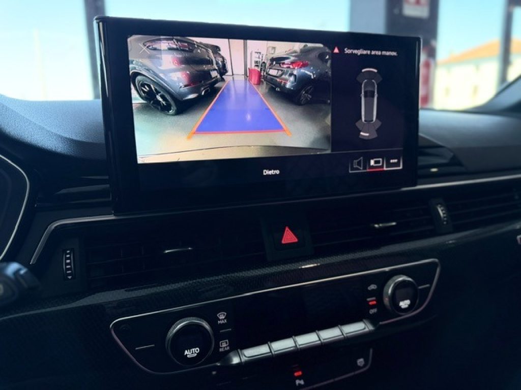 Clicca per ingrandire S4 - Avant TDI 347cv Black Edition sport attitude
