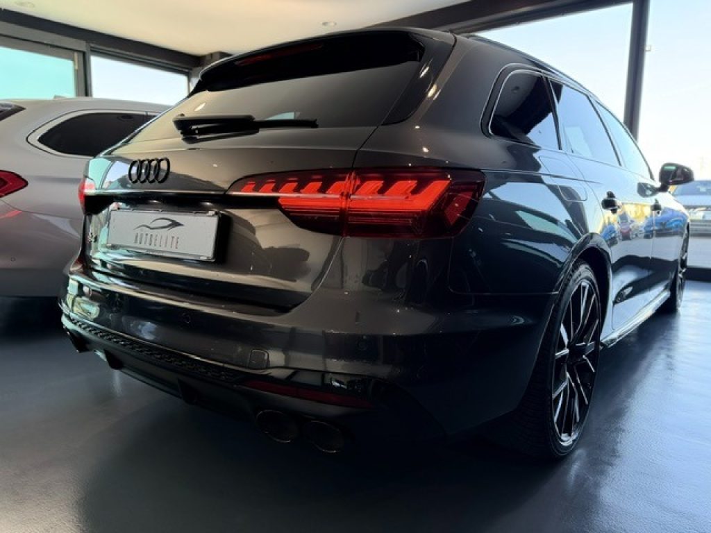 Clicca per ingrandire S4 - Avant TDI 347cv Black Edition sport attitude