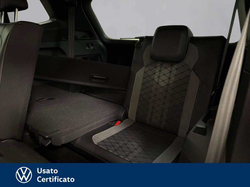 VOLKSWAGEN Tiguan Allspace allspace 2.0 tdi r-line 150cv 7p.ti dsg - 13