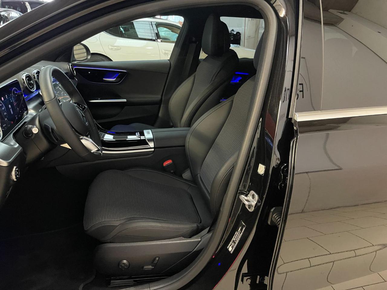 C 220 11