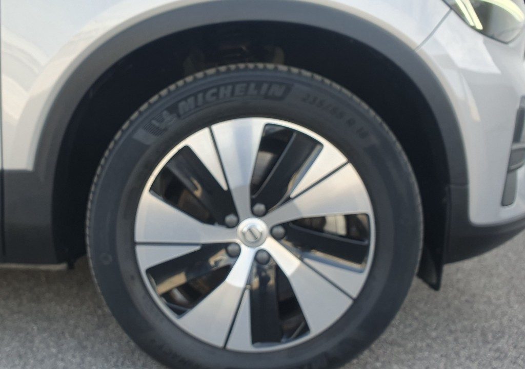 VOLVO XC40 Recharge Pure Electric Single Motor FWD Core - Foto 5