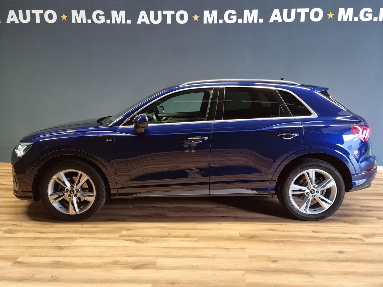 AUDI Q3 35 TDI S tronic S line edition - 2
