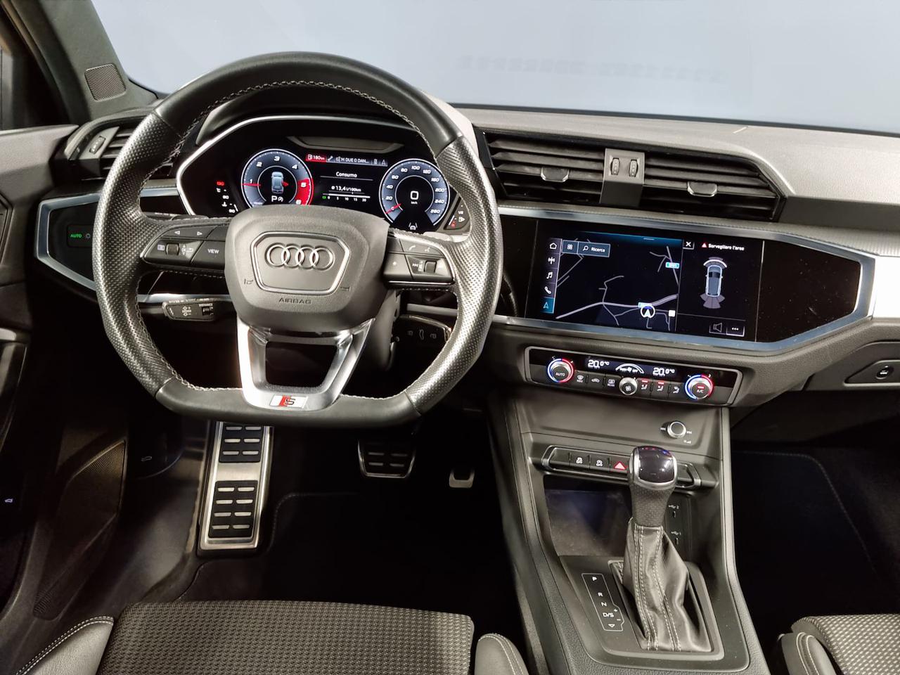 AUDI Q3 35 TDI S tronic S line edition - 28