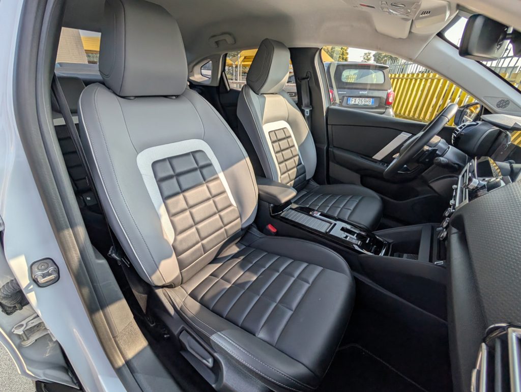 CITROEN C4 X PureTech 130 S&S EAT8 Max - 24