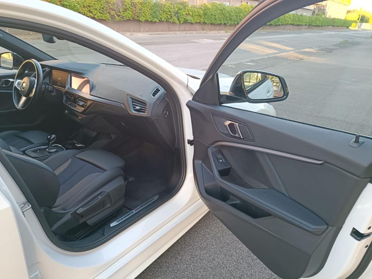 BMW 116 d 5p. Msport Aut. - 14