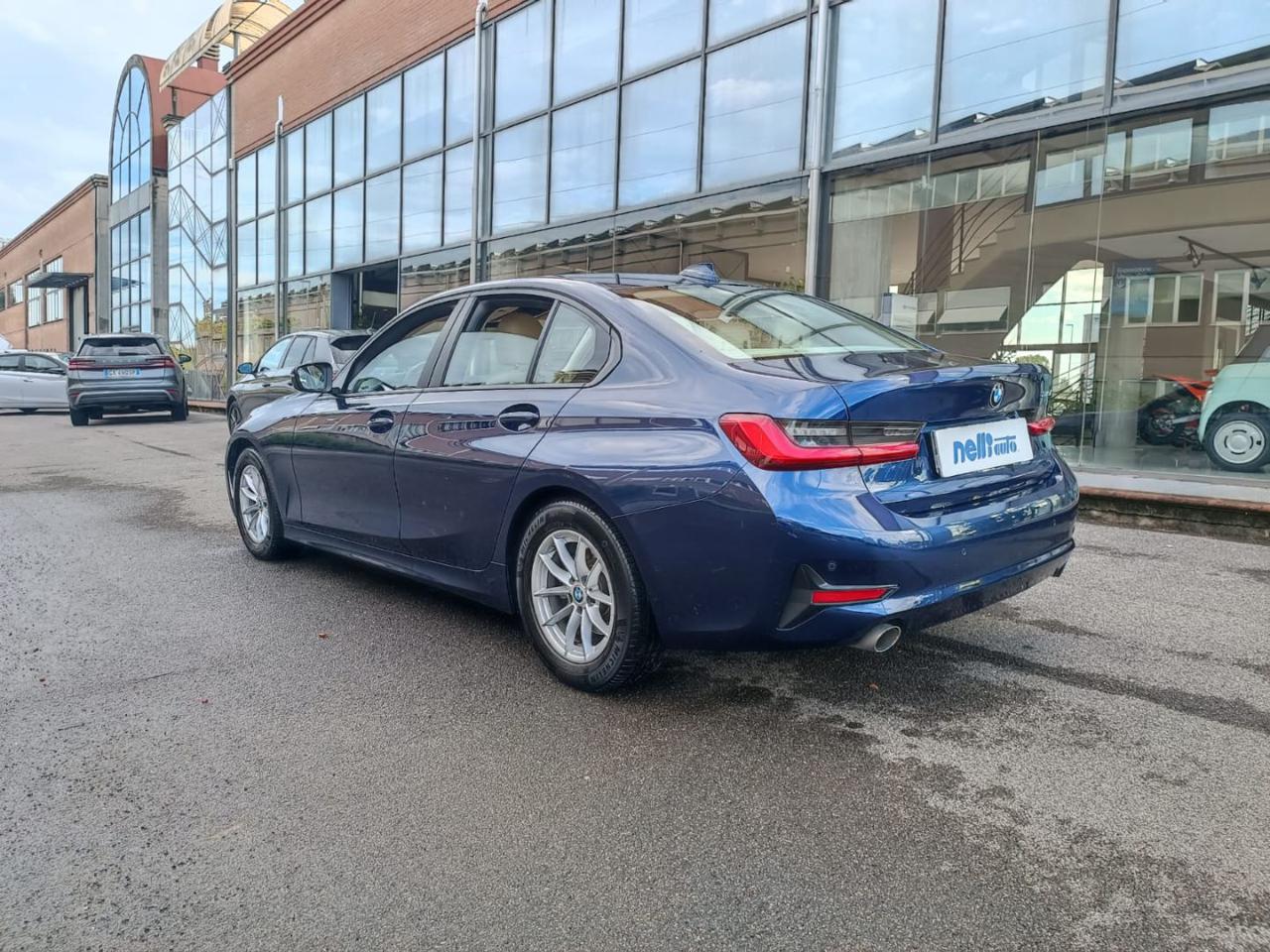 BMW 318 d - 5