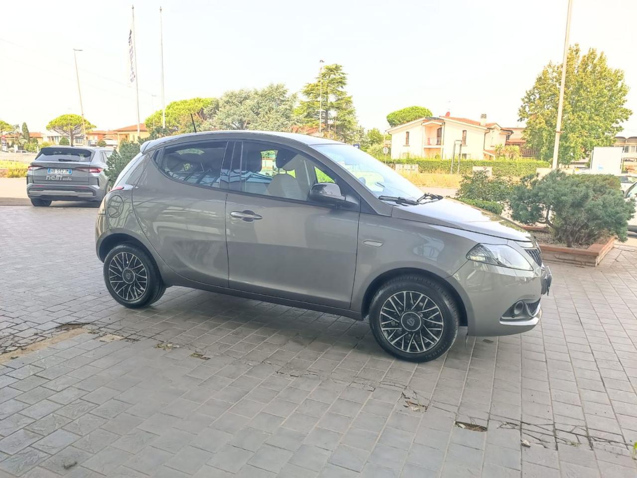 LANCIA Ypsilon 1.0 FireFly 5 porte S&S Hybrid Platino - 21