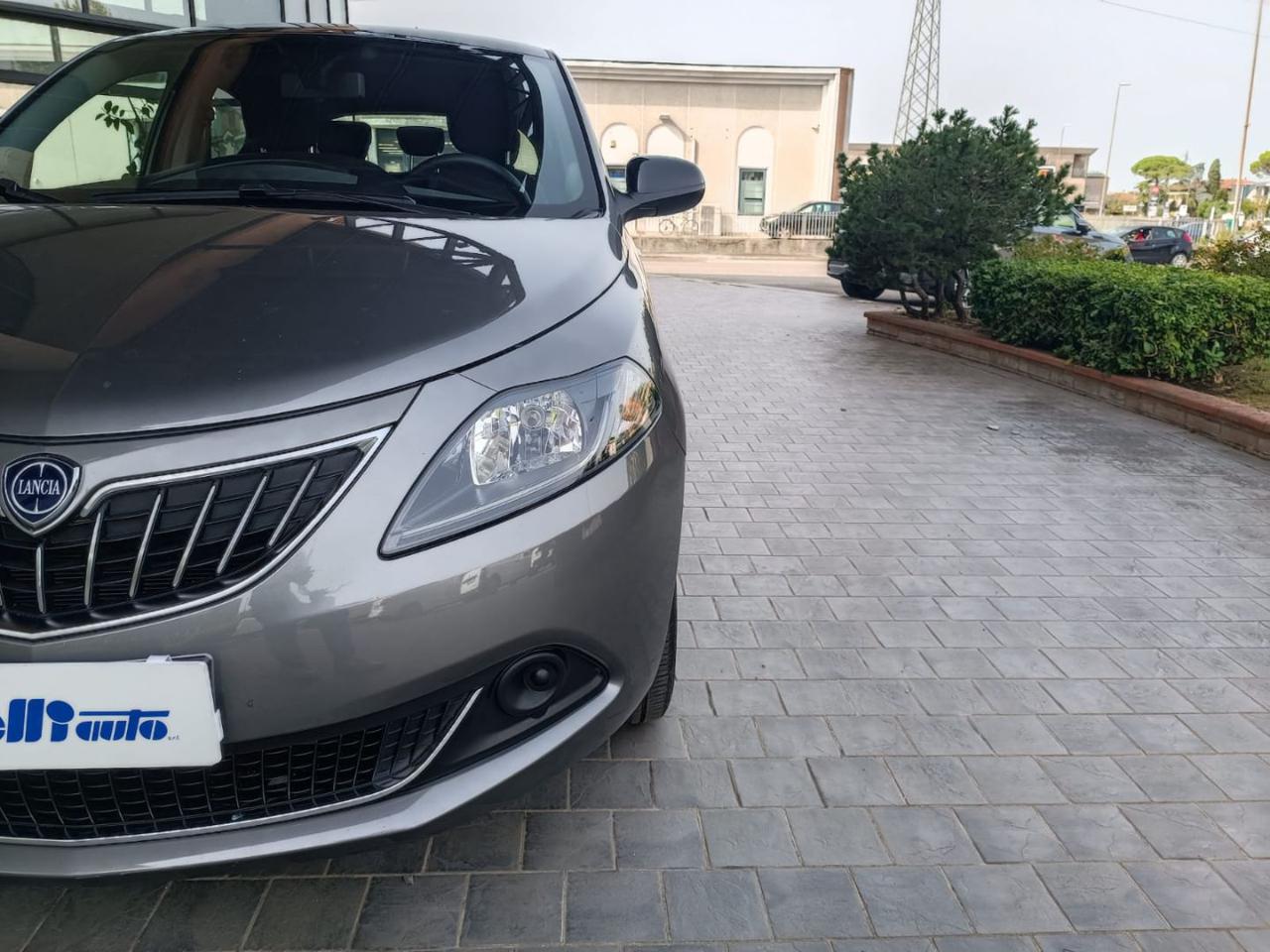 LANCIA Ypsilon 1.0 FireFly 5 porte S&S Hybrid Platino - 27