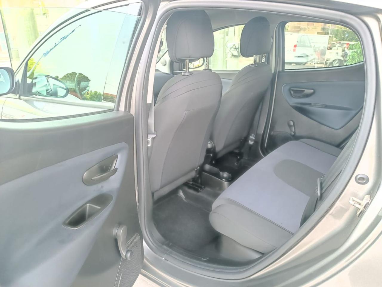 LANCIA Ypsilon 1.0 FireFly 5 porte S&S Hybrid Platino - 11