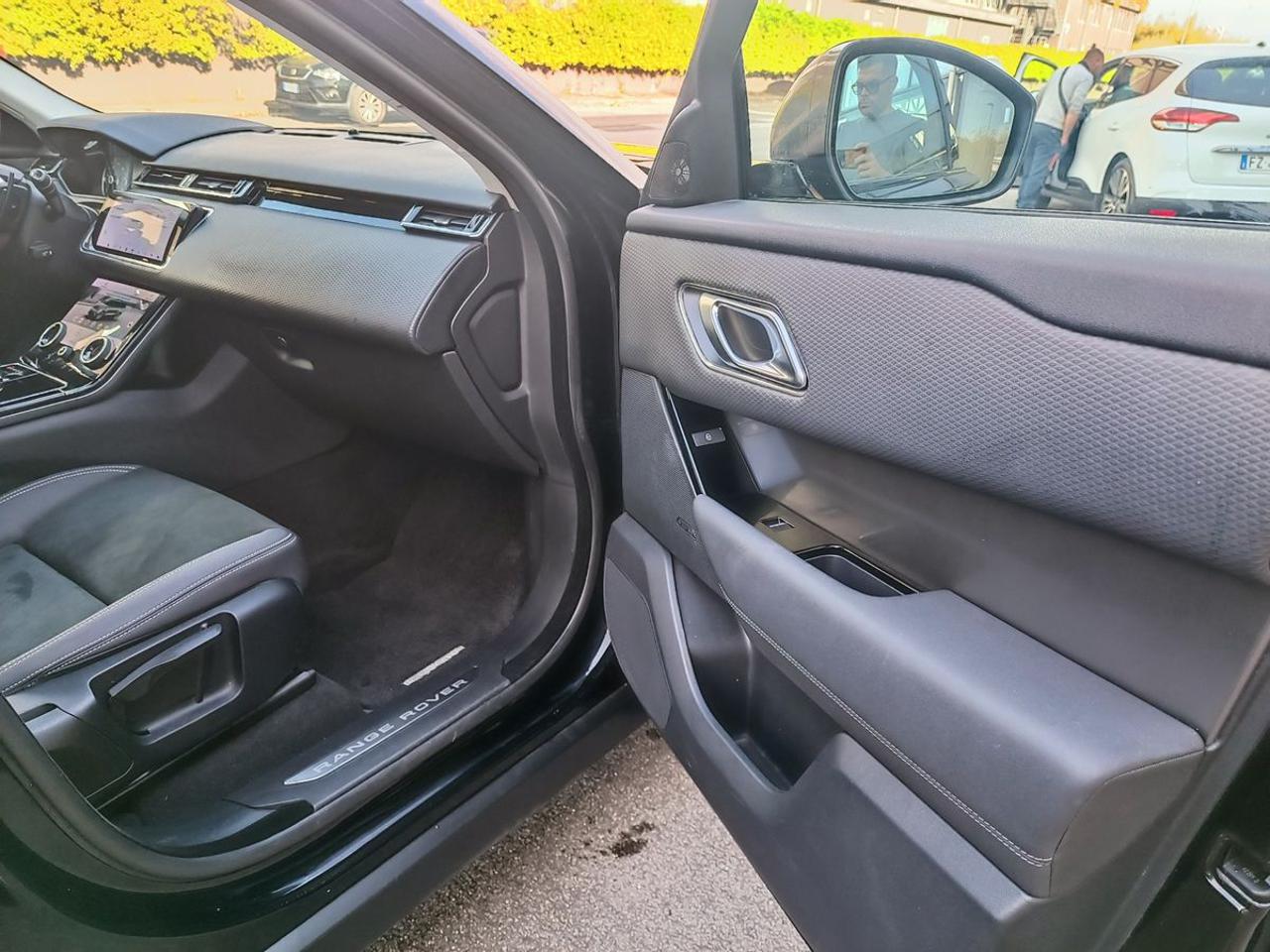 LAND ROVER Range Rover Velar 2.0D I4 180 CV S - 14