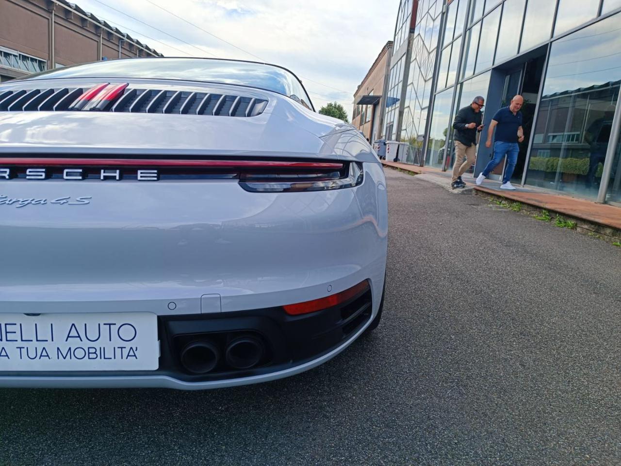 PORSCHE 911 Targa 4S - 14