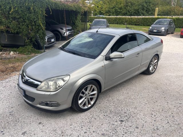OPEL Astra Argento metallizzato