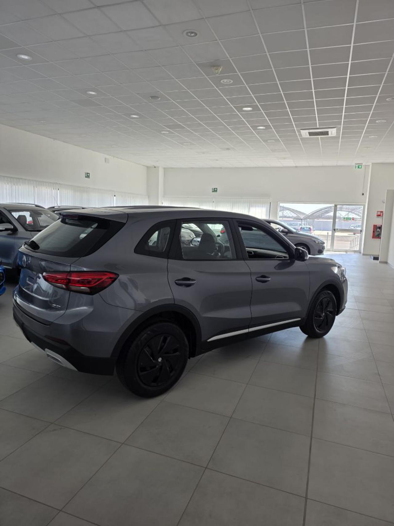 MG ZS 1.5 Standard - 3
