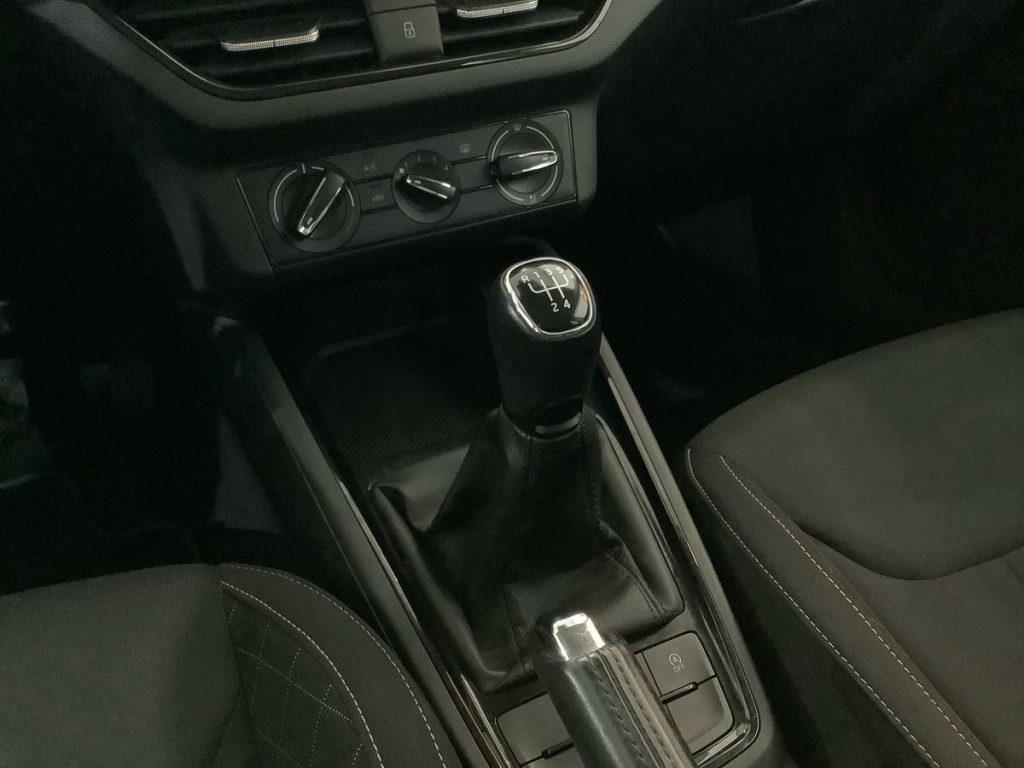 SKODA Kamiq 1.0 TSI Ambition - 8
