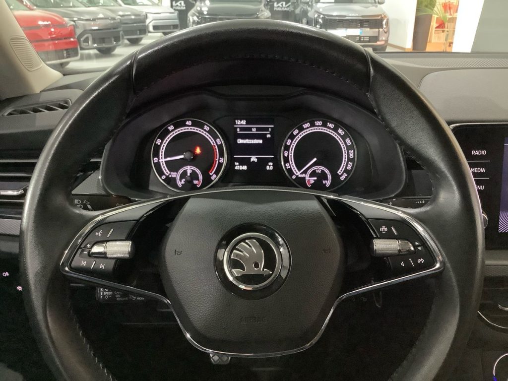 SKODA Kamiq 1.0 TSI Ambition - 18
