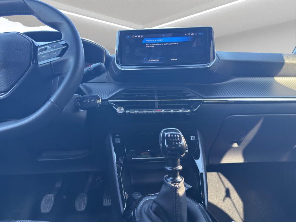PEUGEOT 2008 PureTech 100 S&S Allure - 15