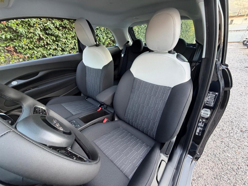 FIAT 500 Berlina Hybrid Icon - 14