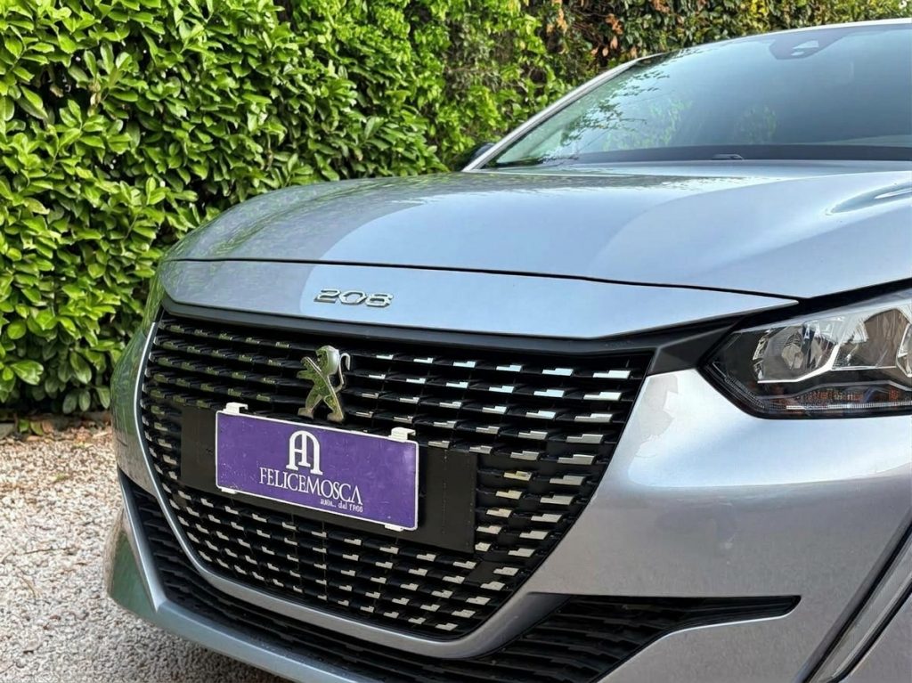 PEUGEOT 208 Hybrid 100 e-DCS6 style - 8