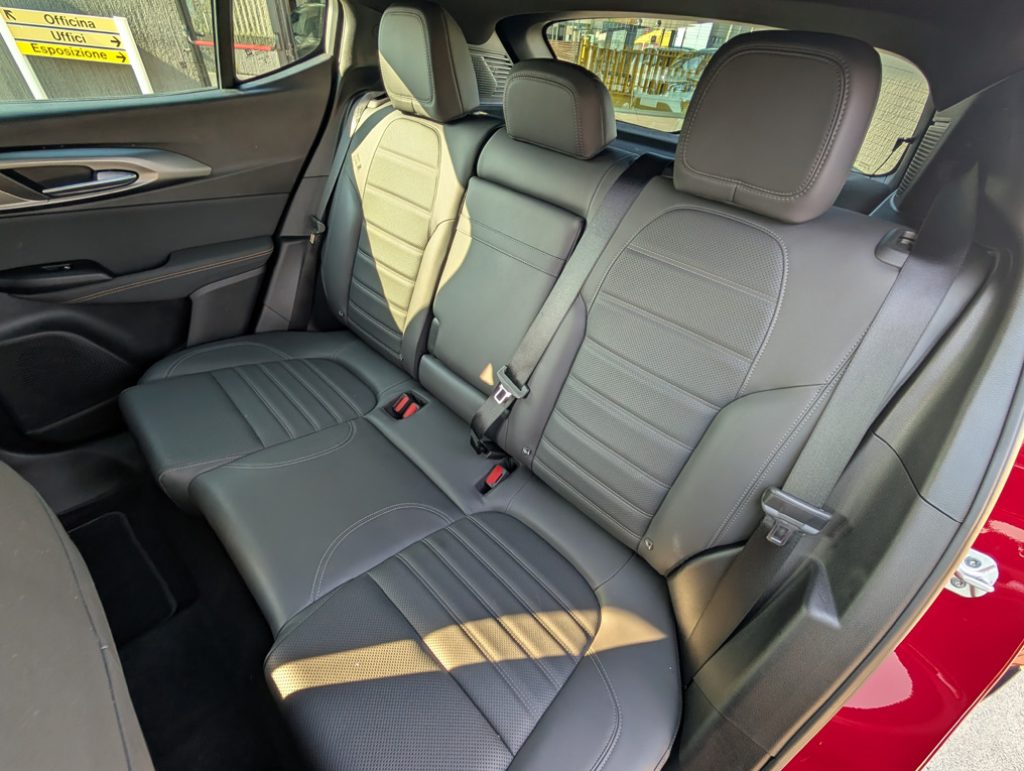 ALFA ROMEO Tonale 1.6 diesel 130 CV TCT6 Veloce Pack Techno - 19 - 26
