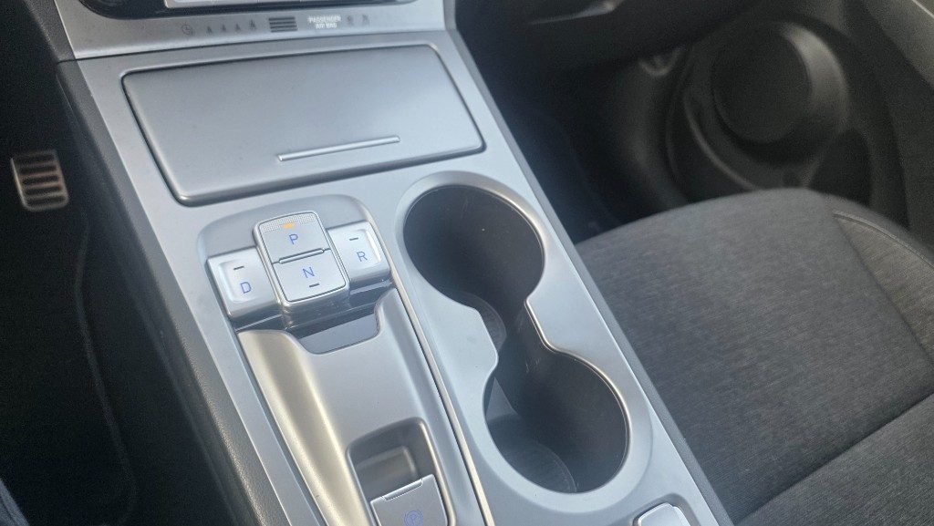 HYUNDAI Kona EV 64 kWh XPrime - 13