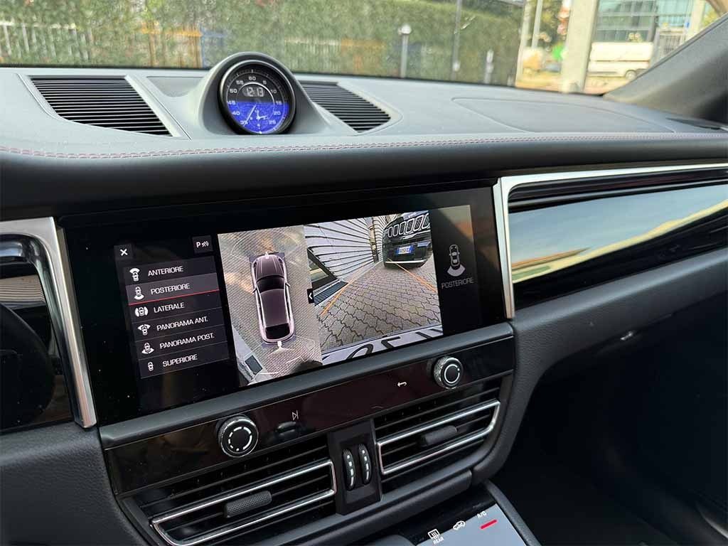 PORSCHE Macan 2.9 S pdk TETTO APRIBILE TELECAM. 360 CERCHI 21 - 16