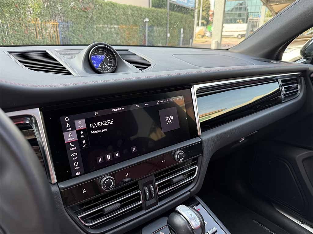 PORSCHE Macan 2.9 S pdk TETTO APRIBILE TELECAM. 360 CERCHI 21 - 12