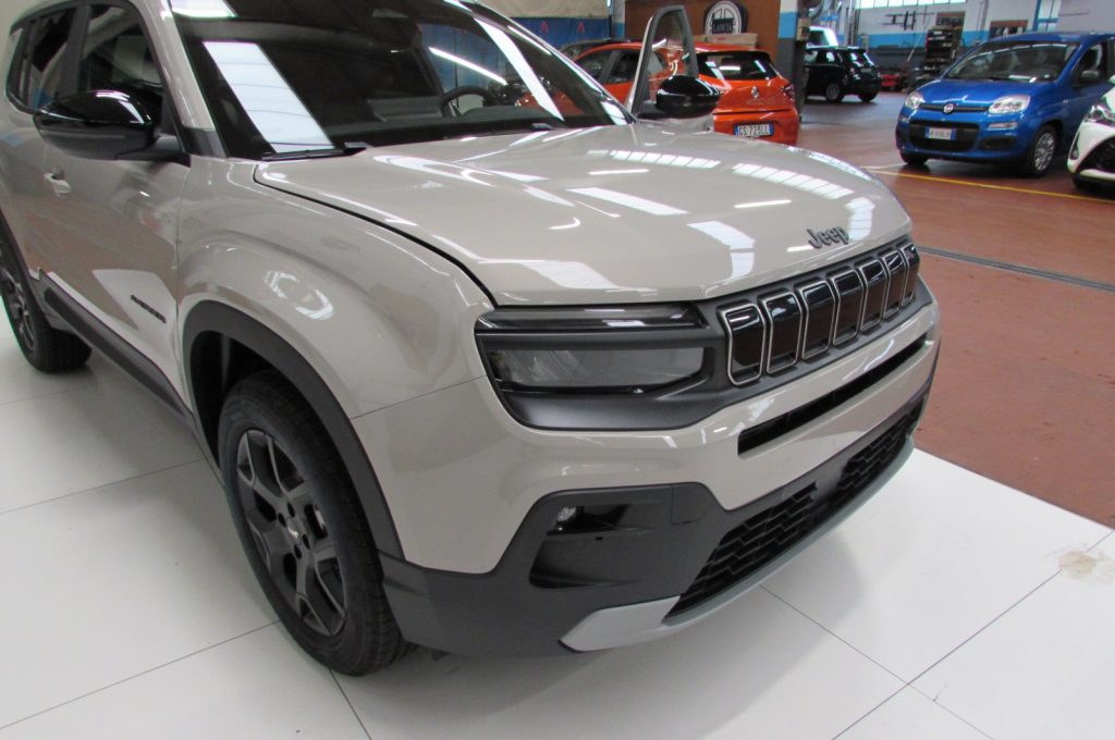 JEEP Avenger 1.2 Turbo 110 CV MHEV BLACK EDITION KMZERO - 17