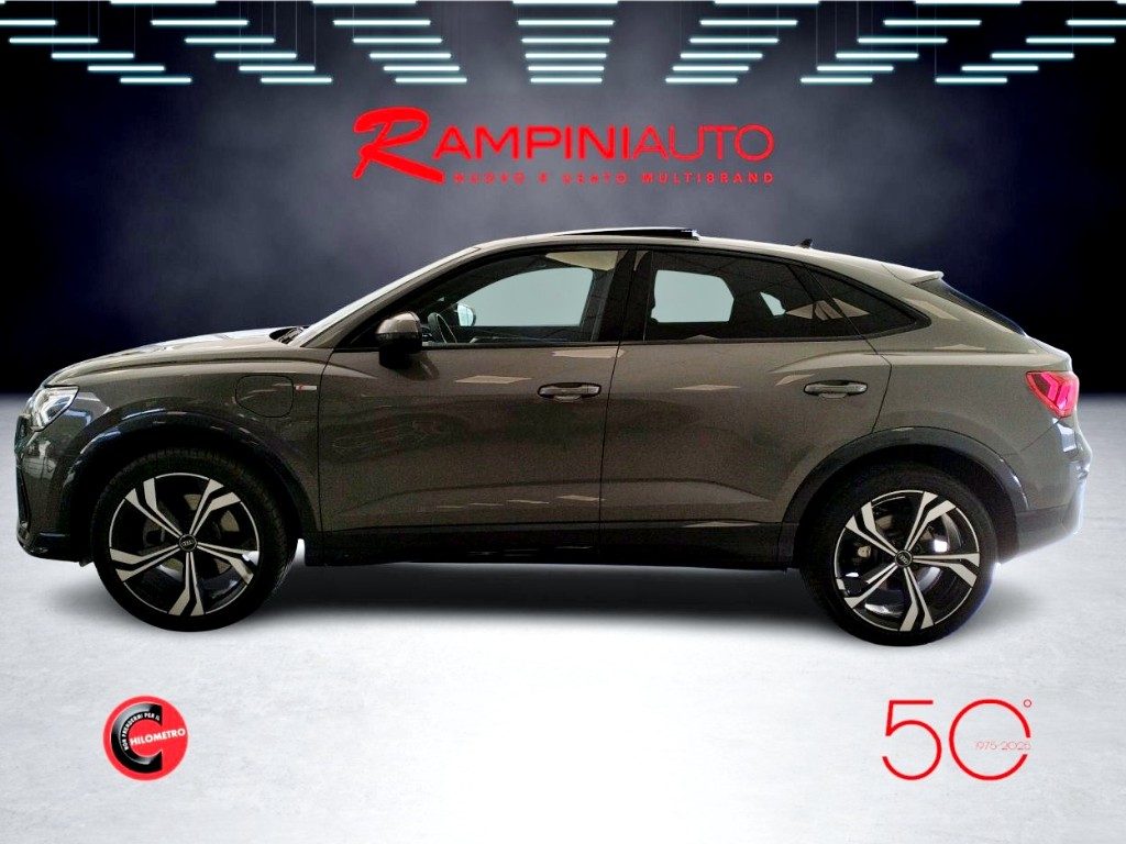 AUDI Q3 SPB 45 TFSI e S tronic S line 245 Cv Plug in Iva - 11