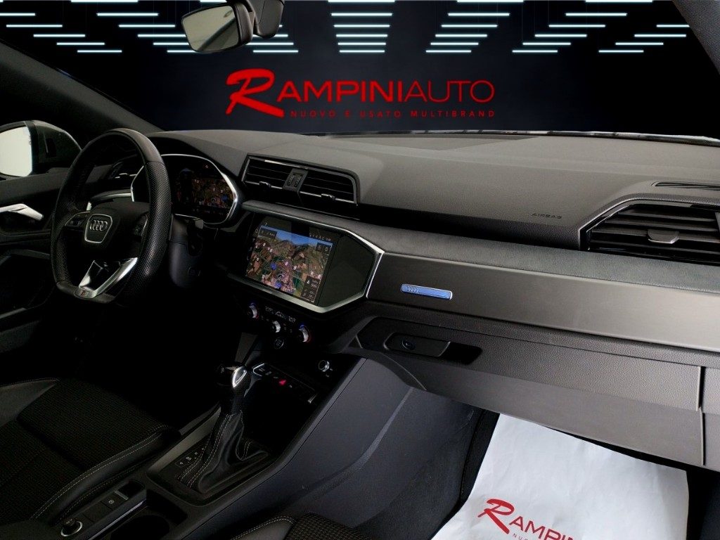 AUDI Q3 SPB 45 TFSI e S tronic S line 245 Cv Plug in Iva - 19