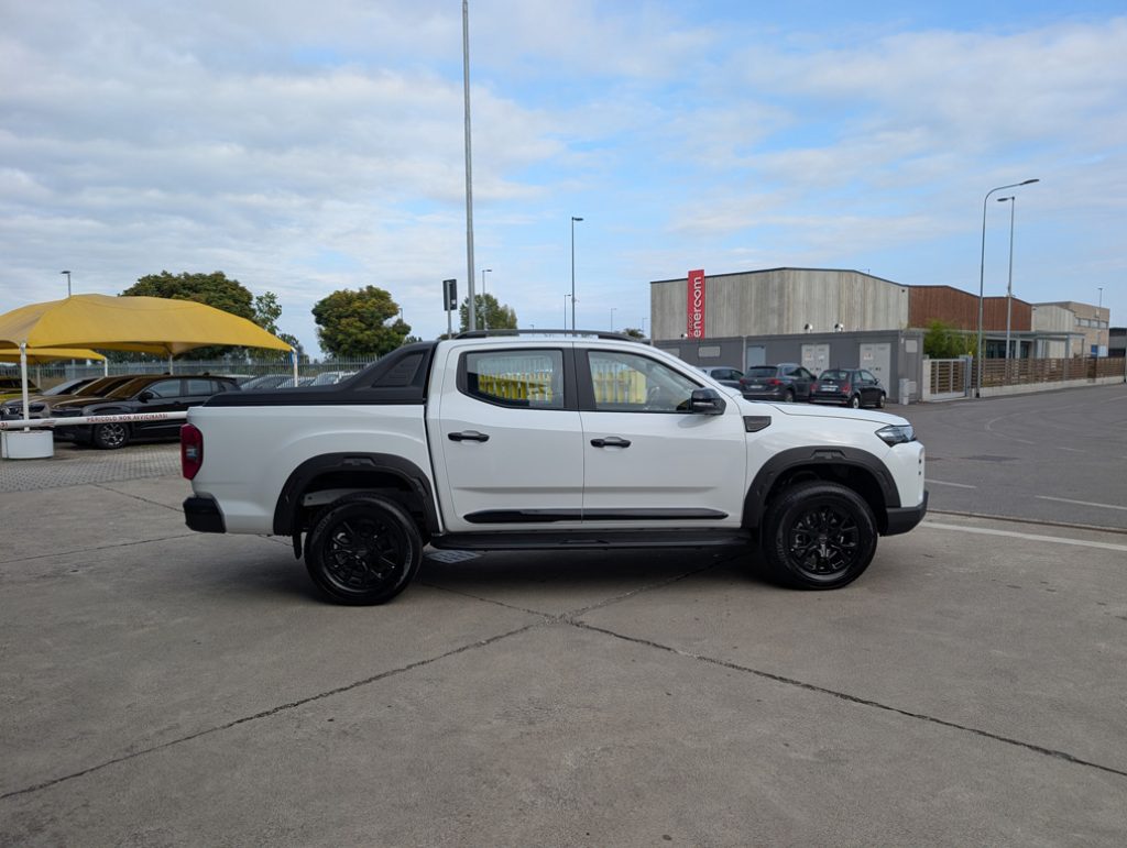 MAXUS T60 2.0 AWD Luxury AT 216 CV PRONTA CONSEGNA - 4