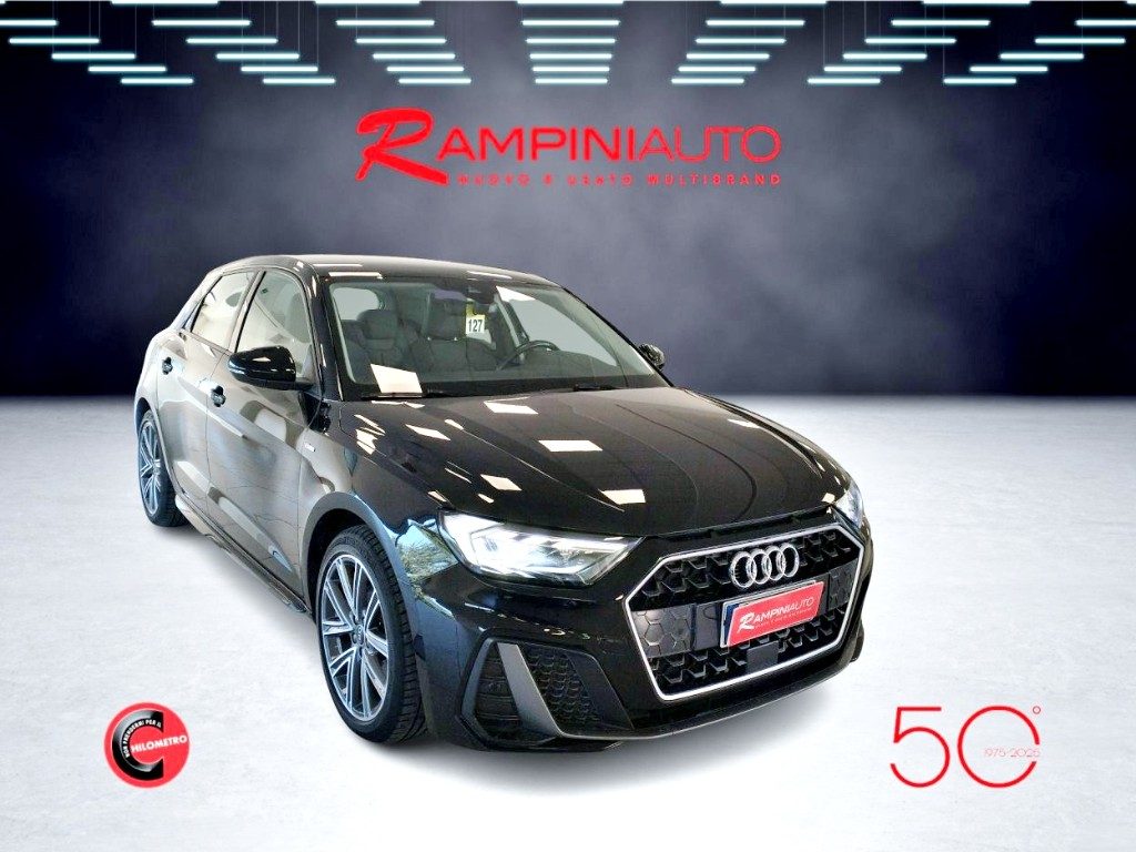 AUDI A1 SPB 30 TFSI S tronic Identity Black Km 25.000 Iva - 4