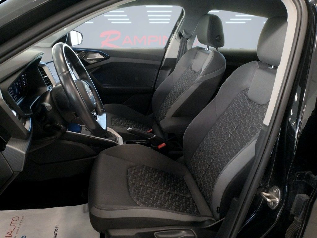 AUDI A1 SPB 30 TFSI S tronic Identity Black Km 25.000 Iva - 12