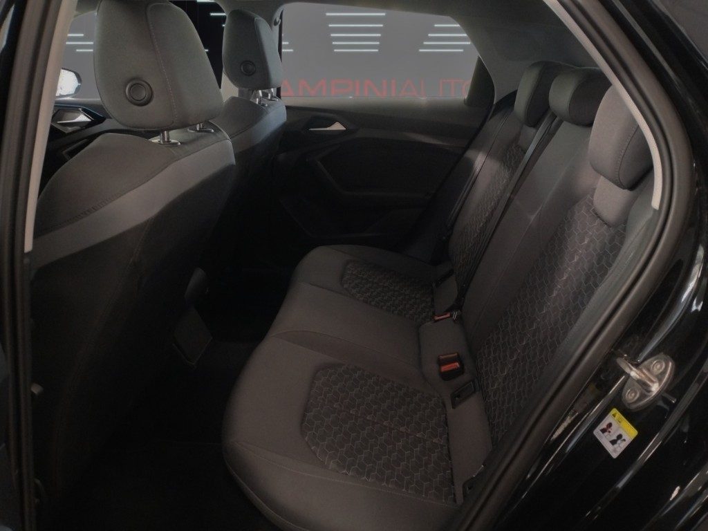 AUDI A1 SPB 30 TFSI S tronic Identity Black Km 25.000 Iva - 13