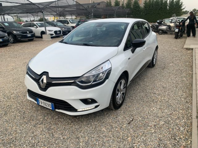 RENAULT Clio Bianco metallizzato