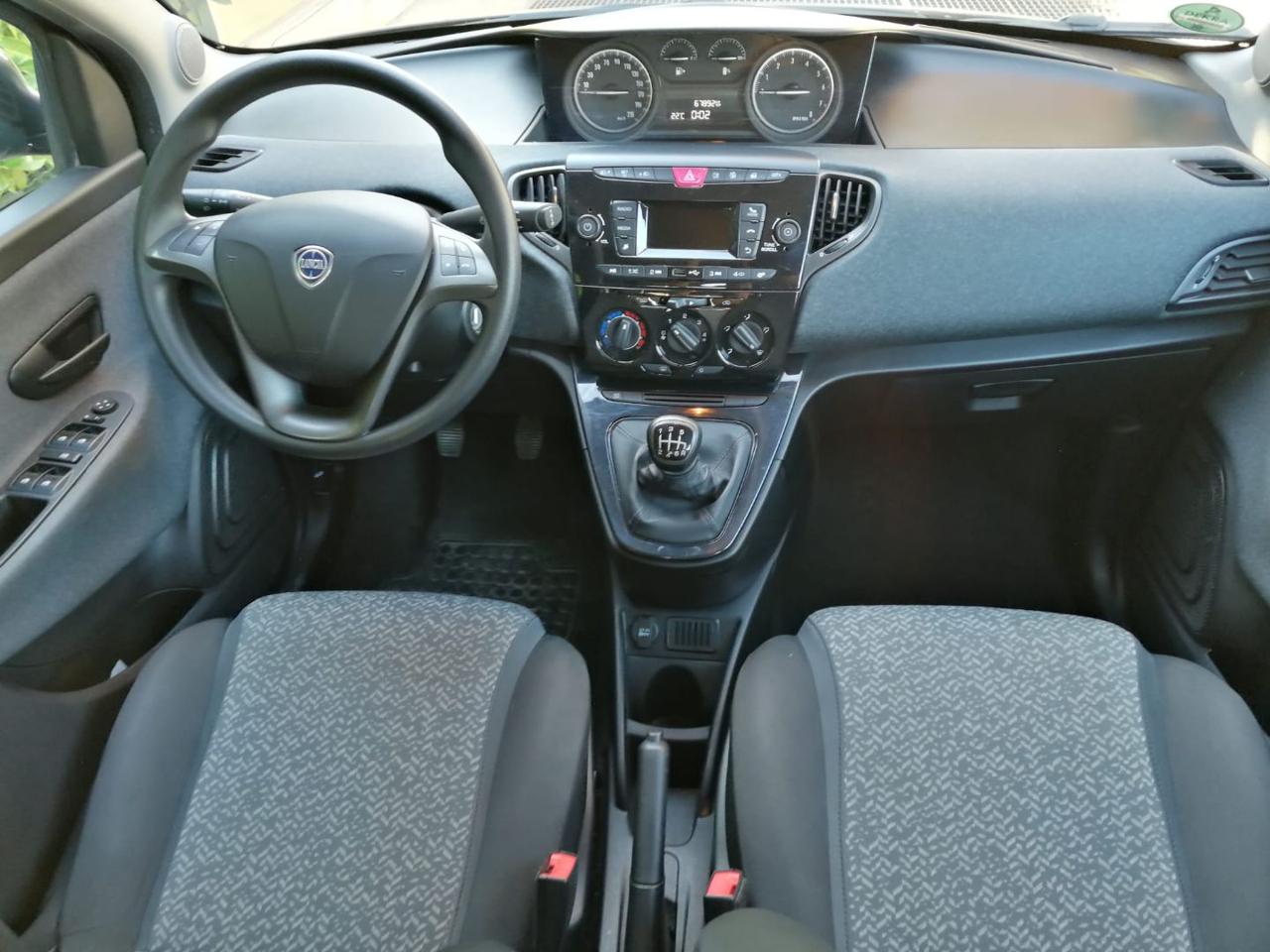 LANCIA Ypsilon 1.0 FireFly 5 porte S&S Hybrid Silver - 9