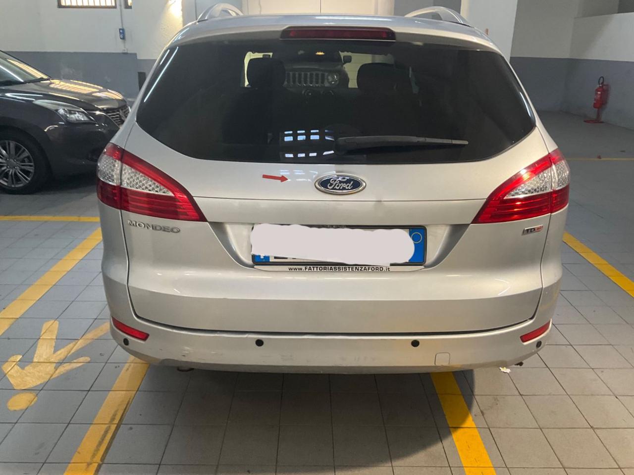 FORD Mondeo 2.0 TDCi 163 CV Station Wagon Titanium - 6