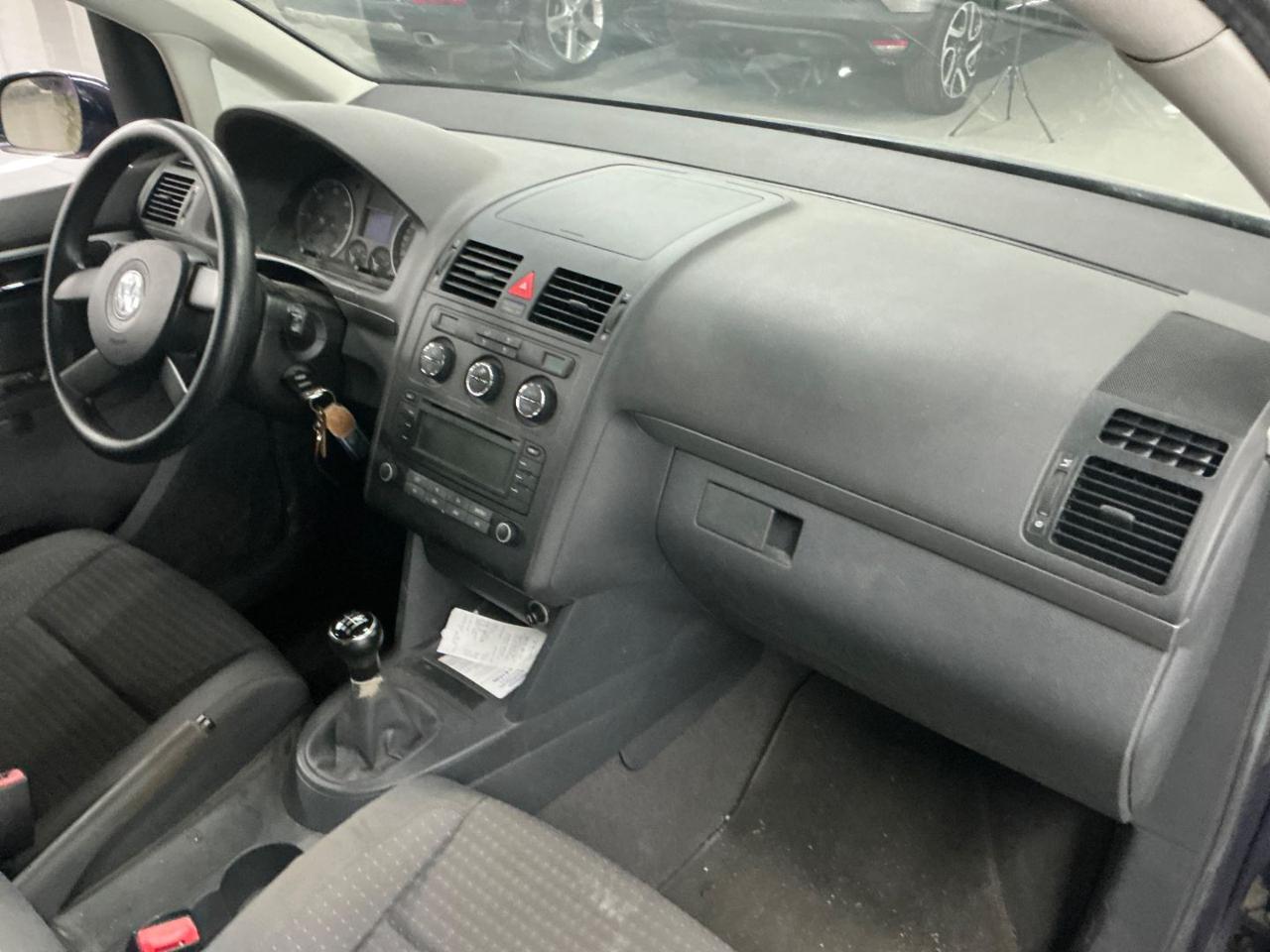 VOLKSWAGEN Touran 1.9 TDI 101CV Trendline - 11